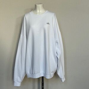 ALO Yoga White Accolade Crew Neck Pullover